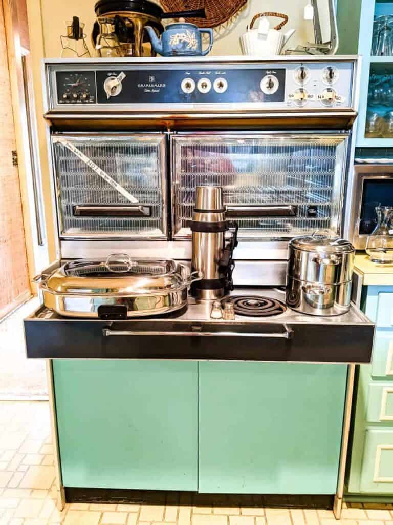 Retro Kitchen Appliances - Elmira Stove Works