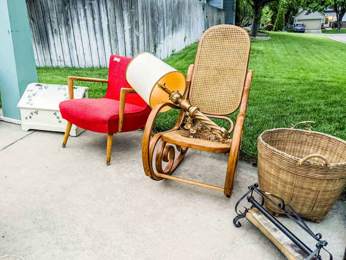 30 Top Items to Sell at a Garage Sale - Our Vintage Bungalow