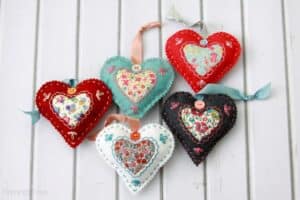 diy fabric heart sachets